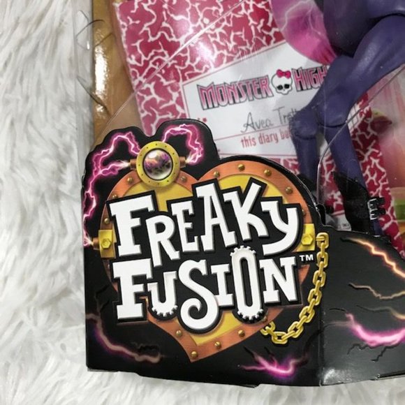 NWOT Monster High Freaky Fusion Hybrids AVEA TROTTER - Picture 5 of 9